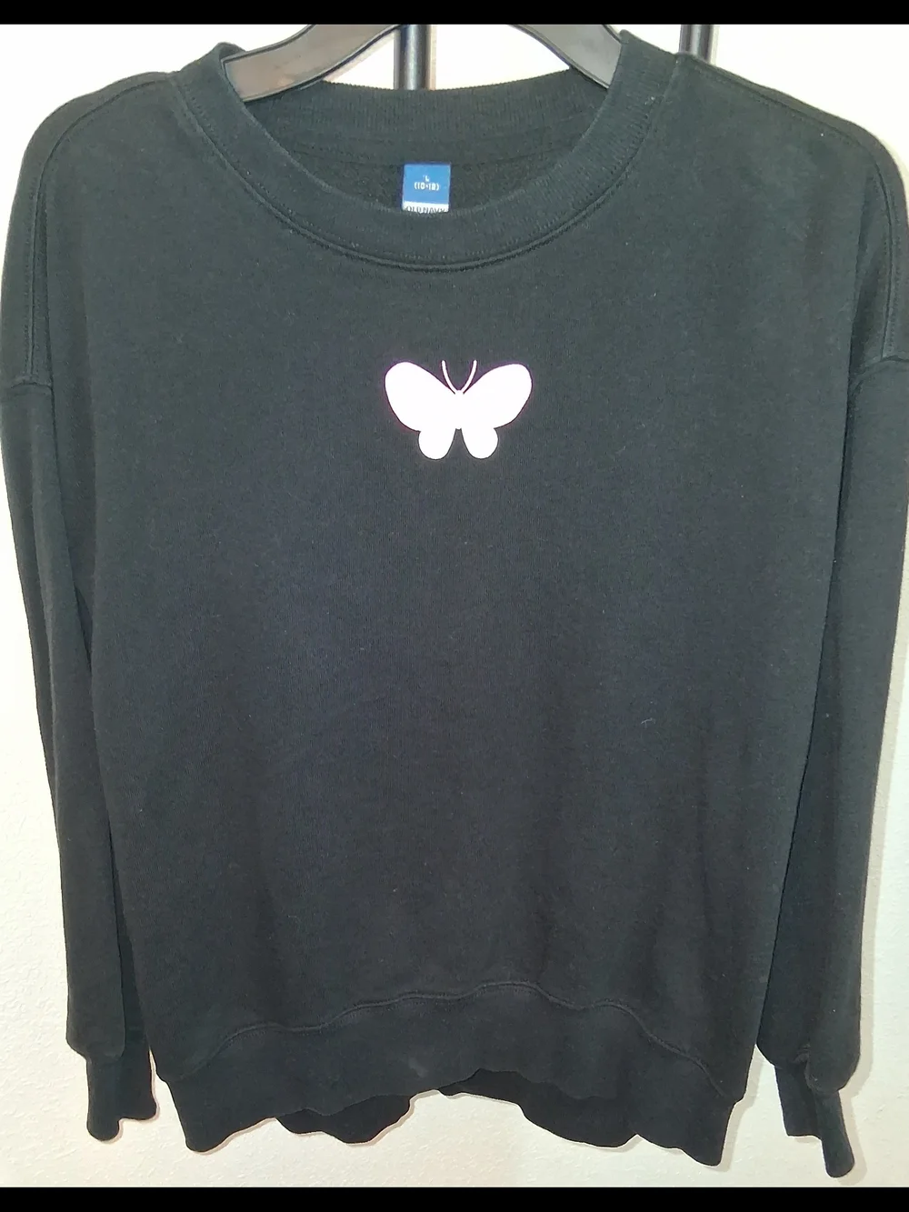 Old Navy Black Sweatshirt with Pink and White Graphic
